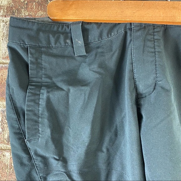 REI Women Black Hiking Athletic Outdoors Capri Crop Pants W/ Multi Pockets  3 zi - Picture 5 of 10